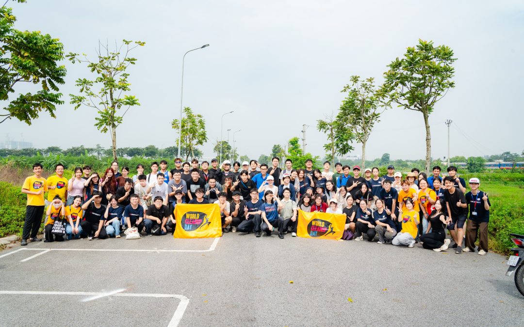 VinUniversity and Let’s Do It Vietnam Collecting Over 40 Tons of Waste on World Cleanup Day 2025